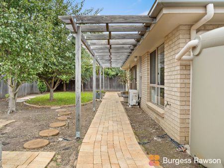 3 Justice Kelly Street, Forde ACT 2914 - House For Rent | Domain - Photo 2