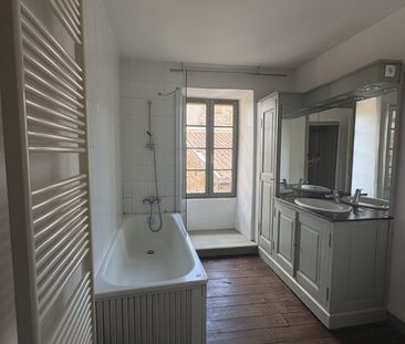 Location Maison 5 pièces 103m² VIC LE COMTE 63270 - Photo 6