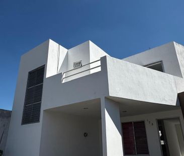 Renta de Casa en Fraccionamiento Real del Sol Tlajomulco - Photo 1