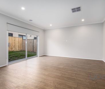 38 Gillespie Avenue, Werribee - Photo 6