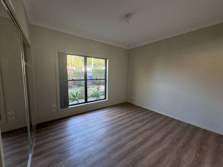 LOCATION AT IT'S PRIME! - Photo 3