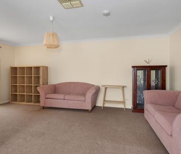 Low-Maintenance Living with Comfort & Convenience - Photo 1