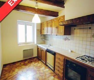 Location Appartement 4 pièces 96m² GAREOULT 83136 - Photo 3