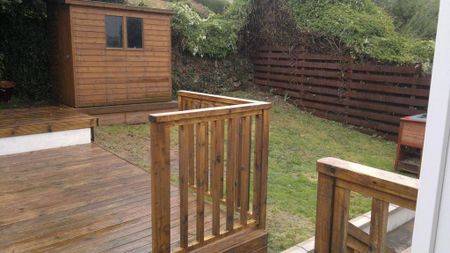 4 bedroom semi-detached house to rent - Photo 3