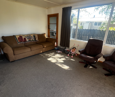 Comfortable 3-Bedroom Home Close to Twizel Township - Photo 6