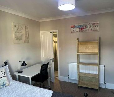 : Rupert Road, Guildford, GU2 - Photo 5