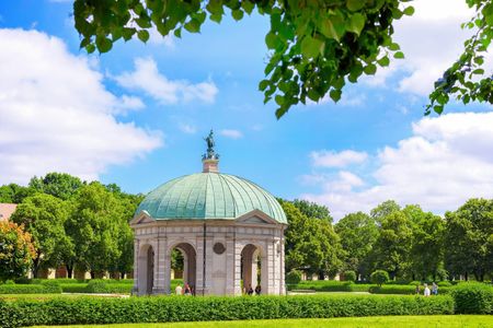 Nähe Odeonsplatz: Sehr schön und großzügig - Foto 3