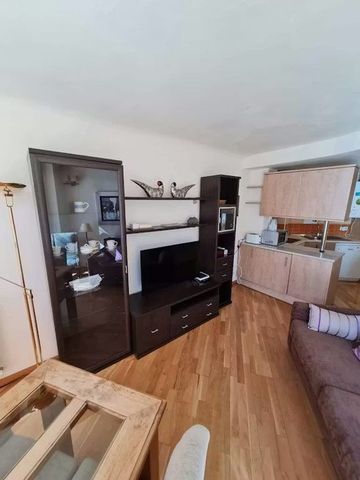 Calle de Agustín Lara, Madrid, Community of Madrid 28023 - Photo 3