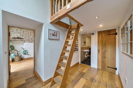 4 bedroom semi-detached house to rent - Photo 3