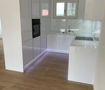 3.5 Zimmer, 65 m², 1. Stock - Foto 2