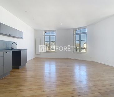Apartment - Photo 2