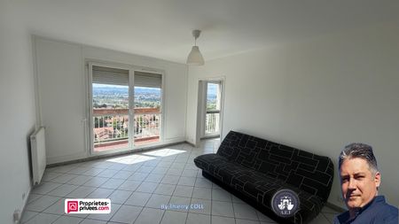 Location Appartement 4 pièces 83m² ST FONS 69190 - Photo 2