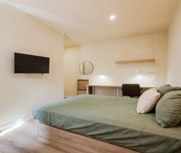Room in a shared 4-bedroom apartment for rent in el Camp d'en Grass... - Photo 3