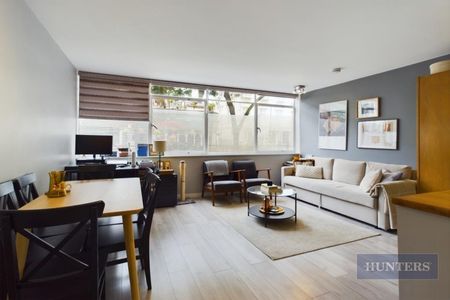 1 bedroom Flat To Let Total Size: 776 SQ FT - Photo 4