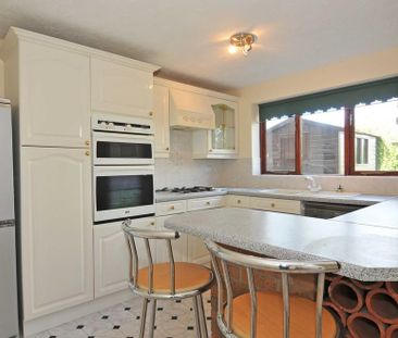 4 bedroom detached house to rent - Photo 6