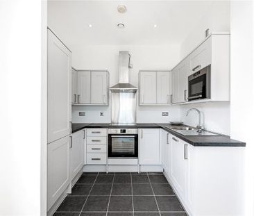 3 bedroom penthouse to rent - Photo 5