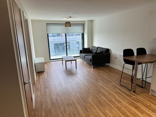 1 Bed Flat, Pomona Strand, M16 - Photo 1