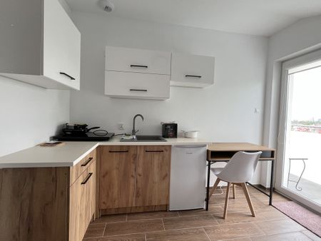 KAWALERKA NA ZALESIU-BLISKO UNIWERSYTET RZESZOWSKI - Zdjęcie 2