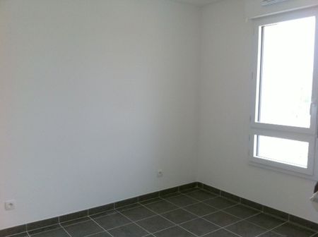 Location Appartement 2 pièces 41m² TOULOUSE 31200 - Photo 2