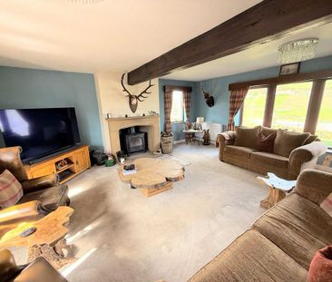 4 bedroom semi-detached house to rent - Photo 2