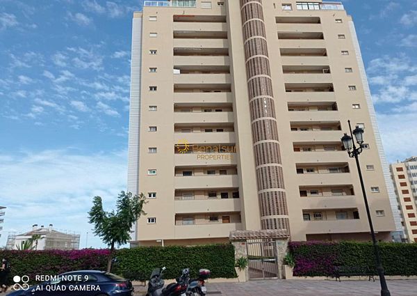 For rent MID SEASON until 31/05/2024 and from 01/09/2024 - 31/05/2025 Beautiful studio with sea views on 1st line of Los Boliches beach in Fuengirola