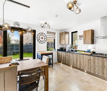 Ref: GK - Chaucer Gardens - Photo 6