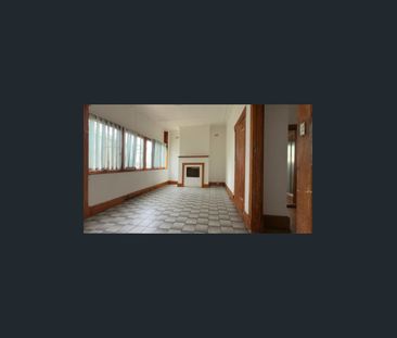 in heart of auburn - Photo 3