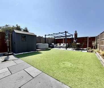 3 bedroom end of terrace house to rent - Photo 4