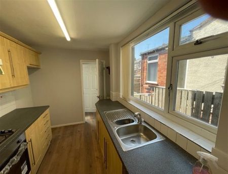 2 Bedroom Terraced To Let - Photo 5