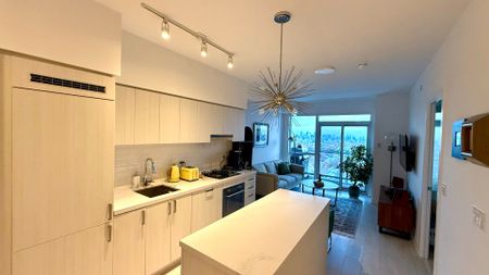 For Lease - 501 ST. Clair Avenue Unit# 1806, Toronto, Ontario - Photo 2