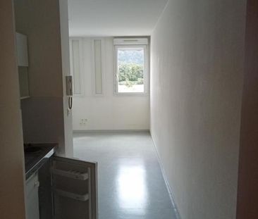 Appartement - T1 - BELLIGNAT - Photo 3