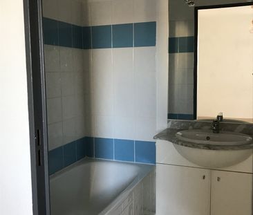 Location Appartement 2 pièces 34m² FRONTIGNAN 34110 - Photo 4