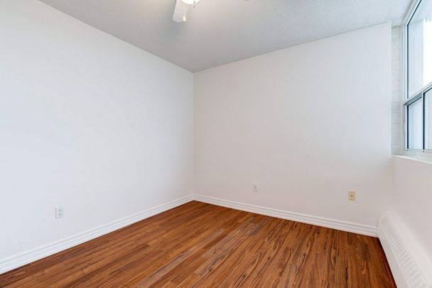 For Lease - 2263 Marine Drive Unit# 1408, Oakville, Ontario - Photo 1