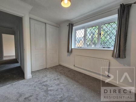 4 bedroom detached house to rent - Photo 4