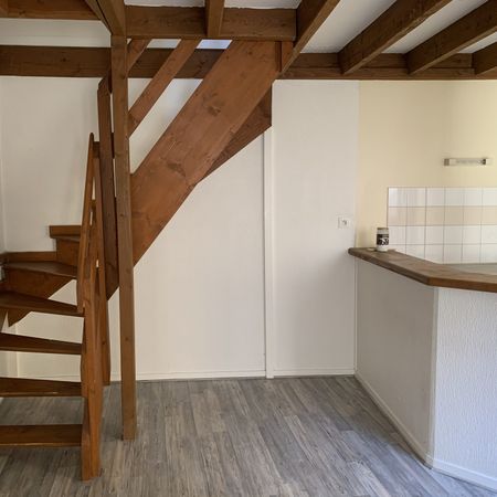 T1 en duplex de 31 m² – LIMOGES – LOCATION – BEGIP - Photo 3