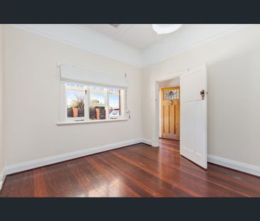 69 London Street, Mount Hawthorn, WA 6016 - Photo 4