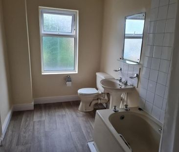 2 bedroom house to rent - Photo 2