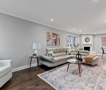 For Lease - 4025 Rolling Valley Drive, Mississauga, Ontario - Photo 1