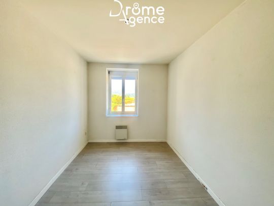 Location Appartement 3 pièces 57m² CHATEAUNEUF SUR ISERE 26300 - Photo 1