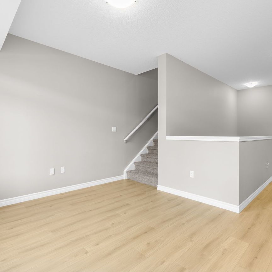 For Lease - 11 LOMOND Lane Unit# 11, Kitchener, Ontario - Photo 1