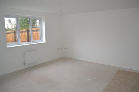 2 Bedroom Apartment for Rent - Photo 5