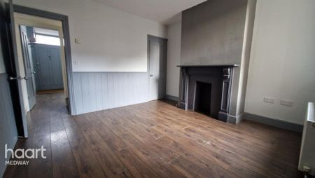 2 bedroom terraced house to rent - Photo 3