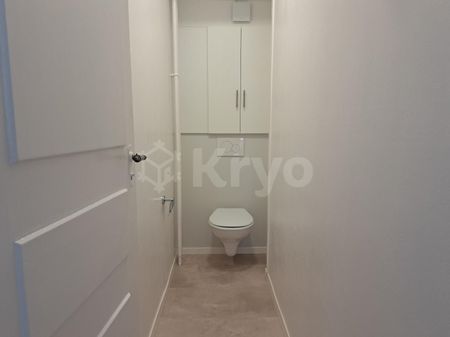 3-ROOM APARTMENT UPPER GROUND FLOOR 90 M2 RENOVATED - Foto 4