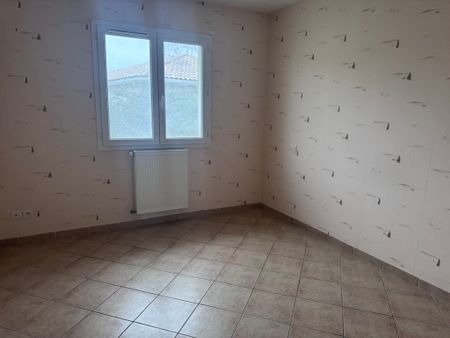 Location Maison 4 pièces 80m² PARENTIS EN BORN 40160 - Photo 5
