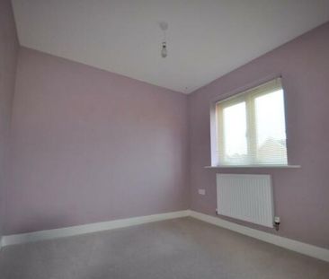 4 bedroom detached house to rent - Photo 5