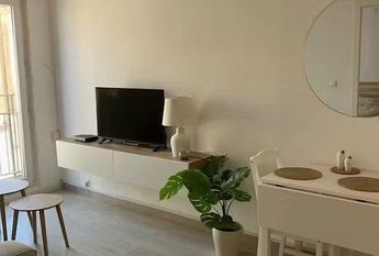 Carrer de Wagner, Santa Coloma de Gramanet, Catalonia 08923