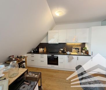 Modernes 2 Zimmer Cityapartment im DG mit hochwertiger Einbauküche! - Photo 4