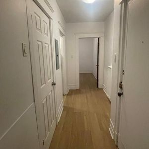 2 CH - 1 SDB - Montréal - $1,185 /mo - Photo 2