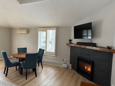 For Lease - 2 Trafalgar Road Unit# 2, Collingwood, Ontario - Photo 2