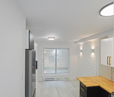 Appartement Moderne 3 ½ – À 10 Min du Métro Mont-Royal! - Photo 2